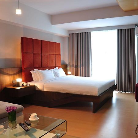 Palms @ Sukhumvit Executive Suite Bangkok Exterior photo